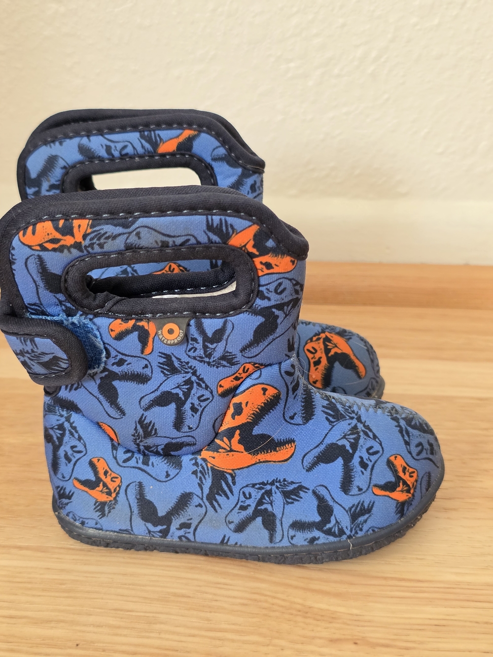 Baby Bogs Infant Cool Dino Booties Size 5